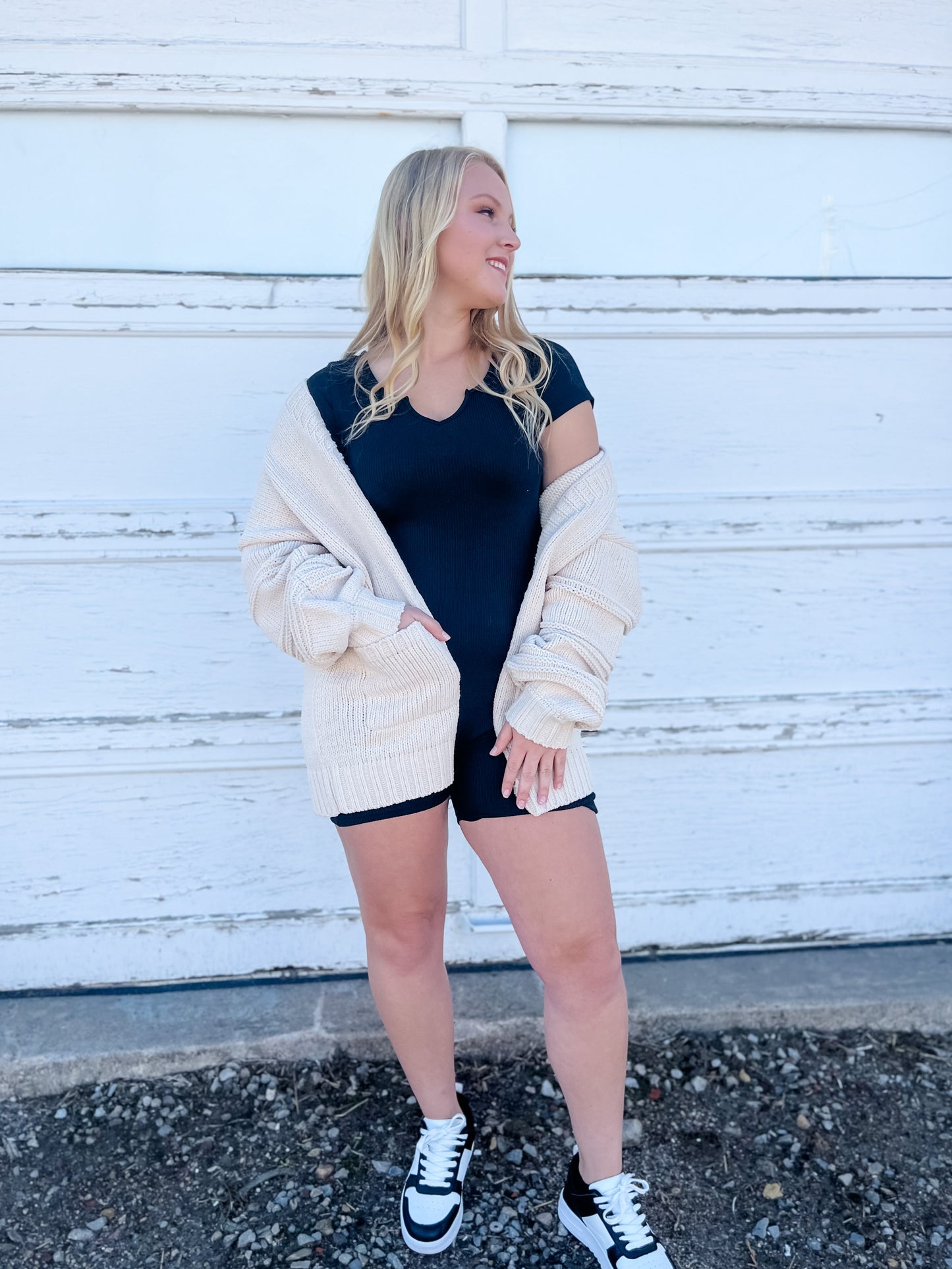Kendall Split Neck Basic Romper