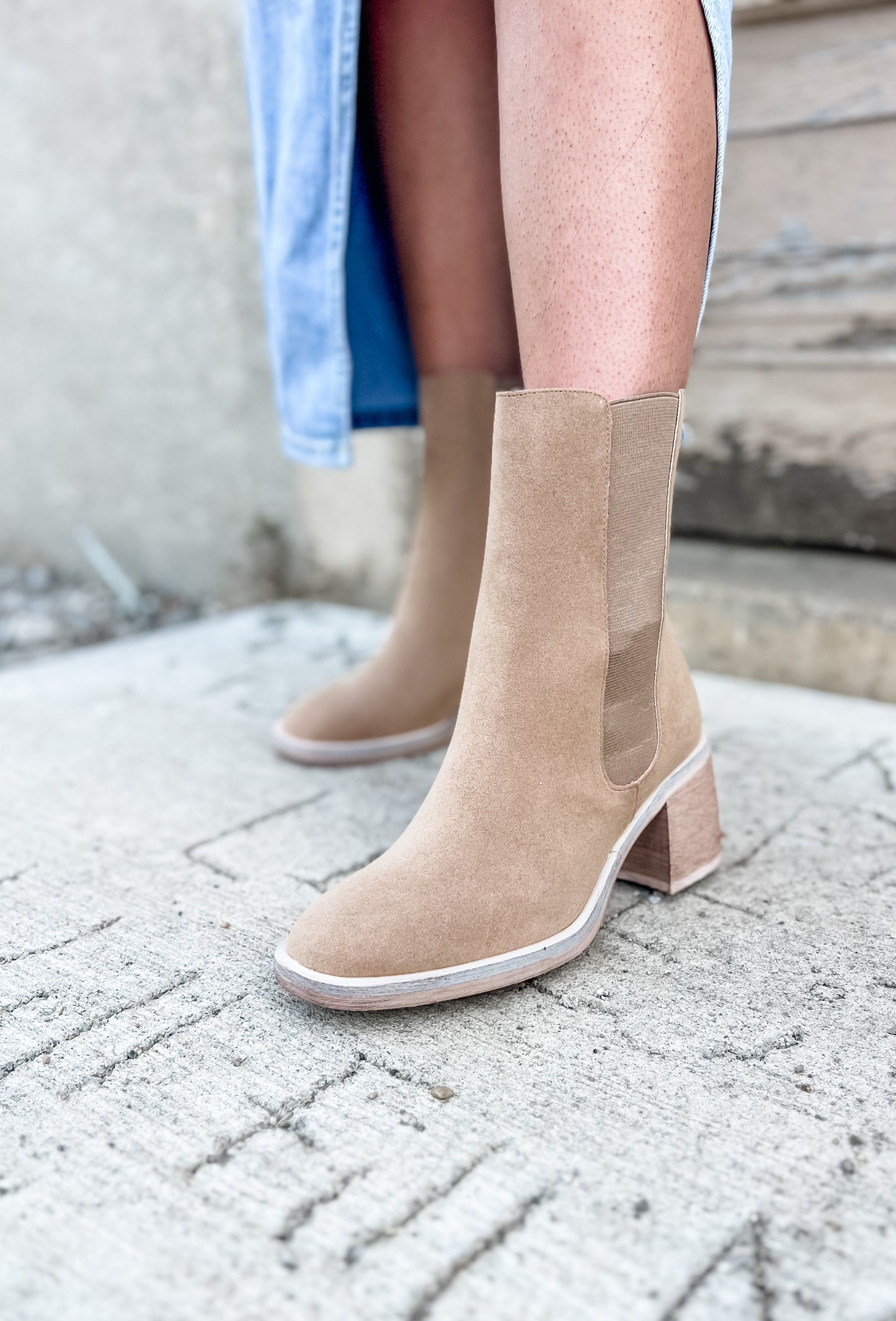 Olivia Neutral Boots