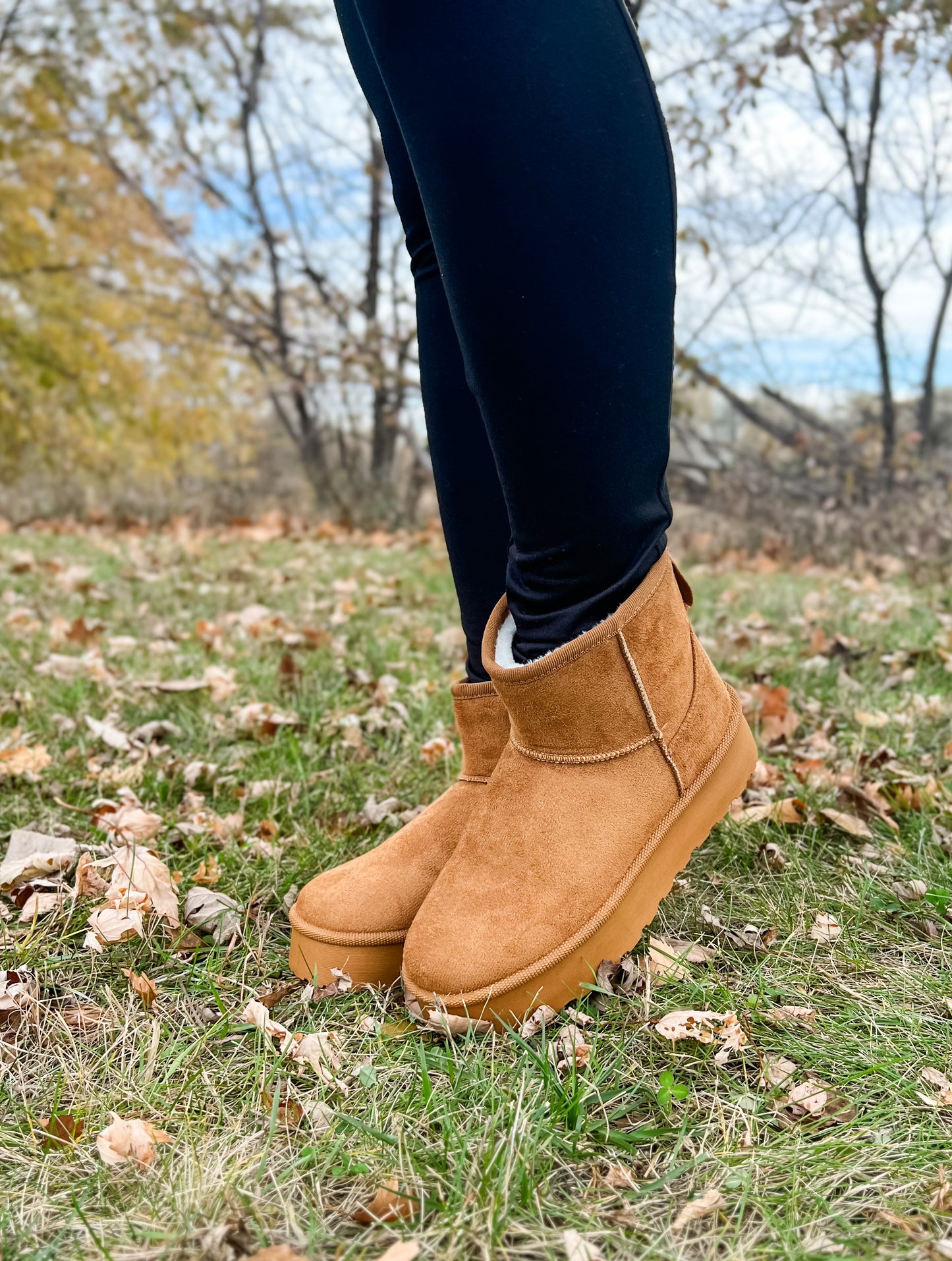 Cloud Booties - Tan