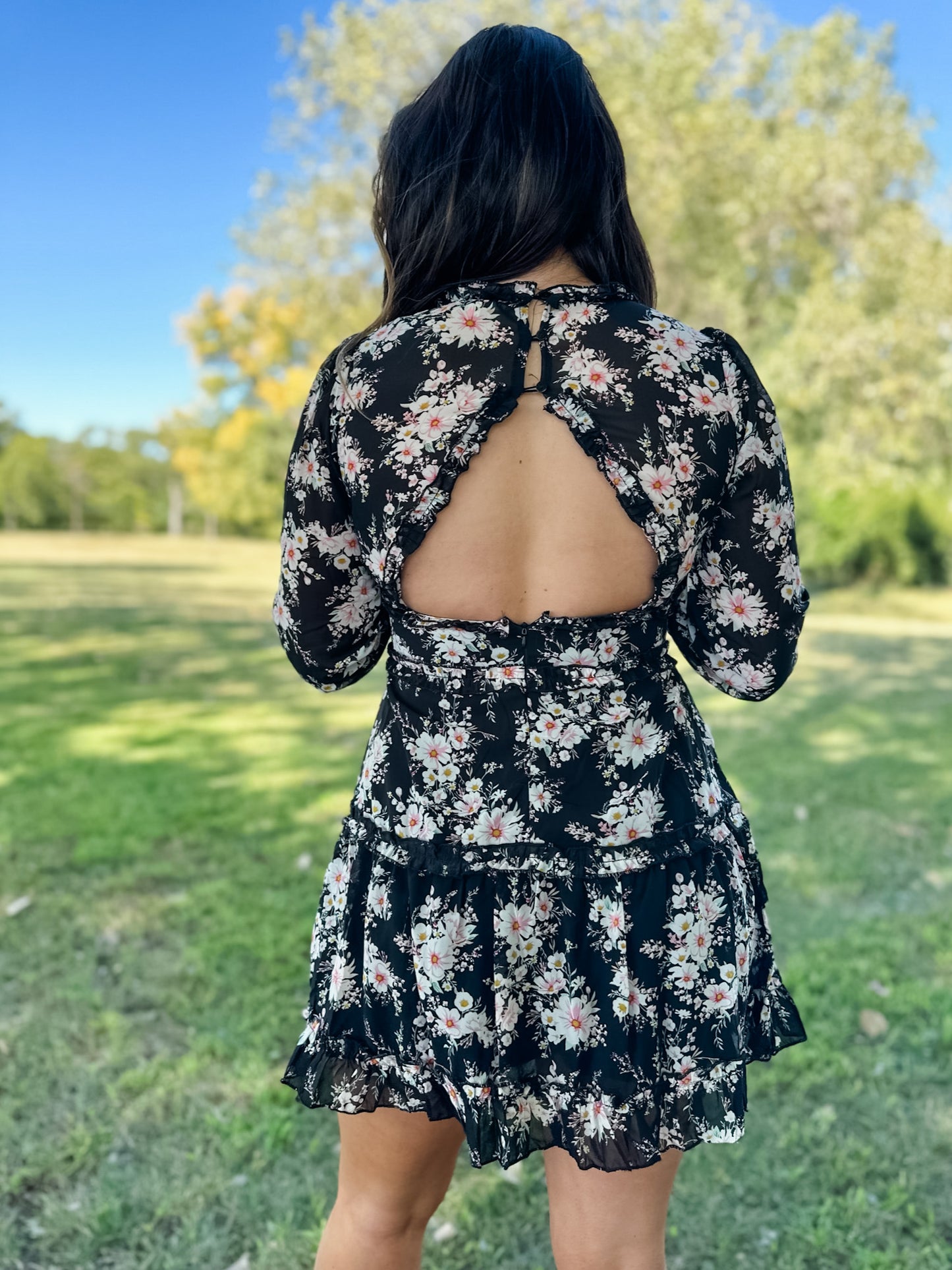 Beth Vintage Floral Mini Dress - Black