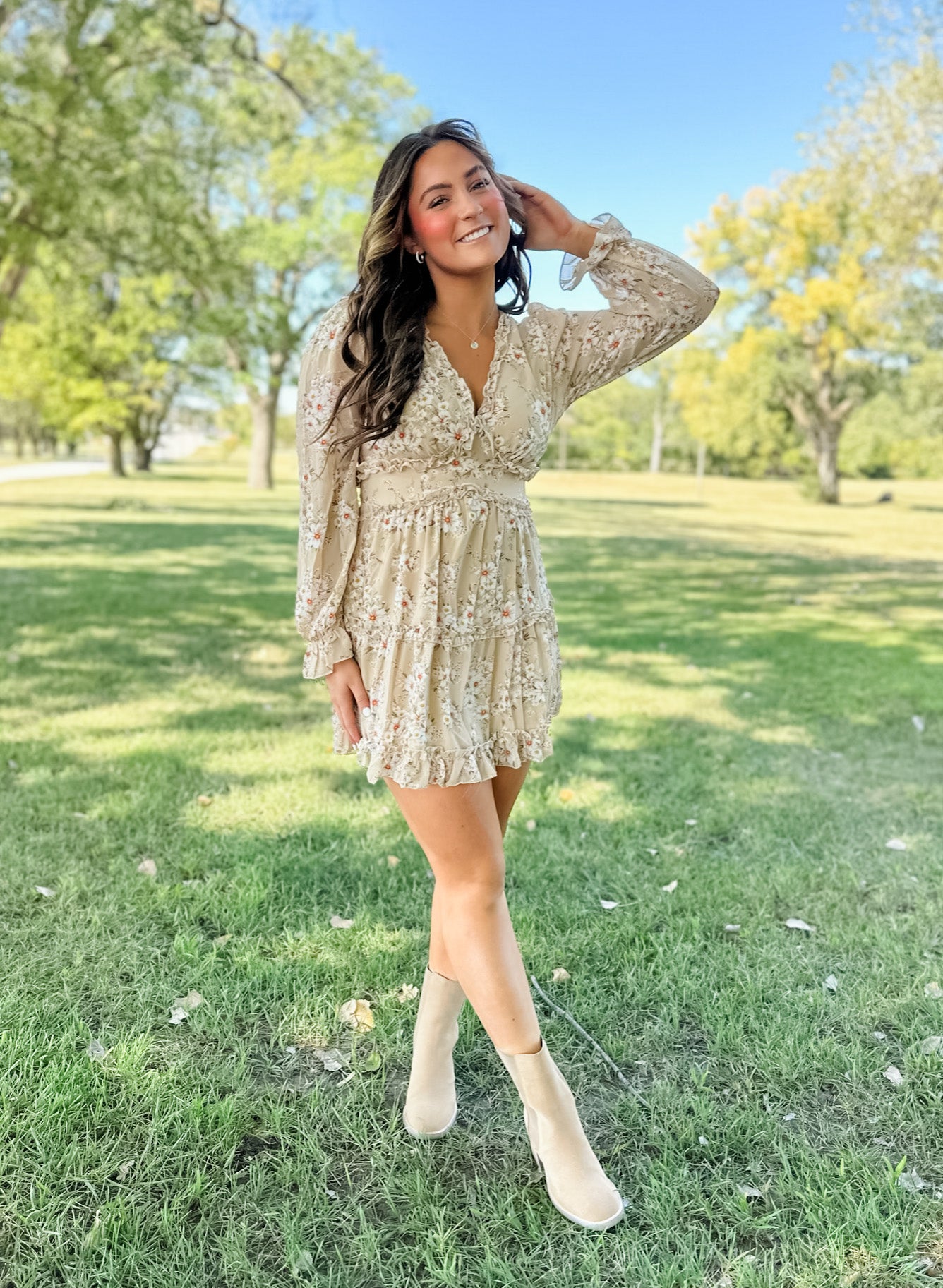 Beth Vintage Floral Mini Dress - Taupe