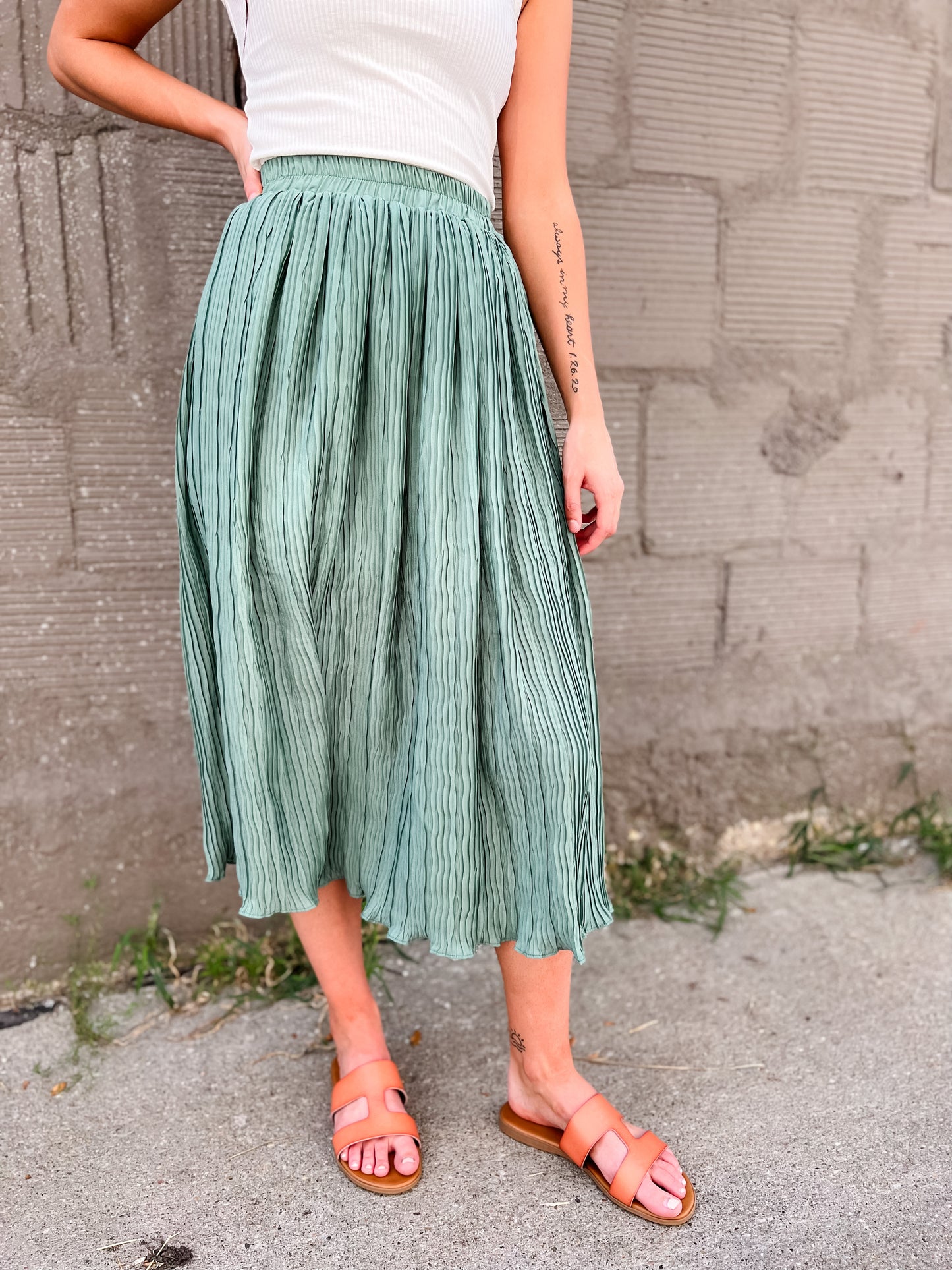 Camille Pleated Midi Skirt - Sage