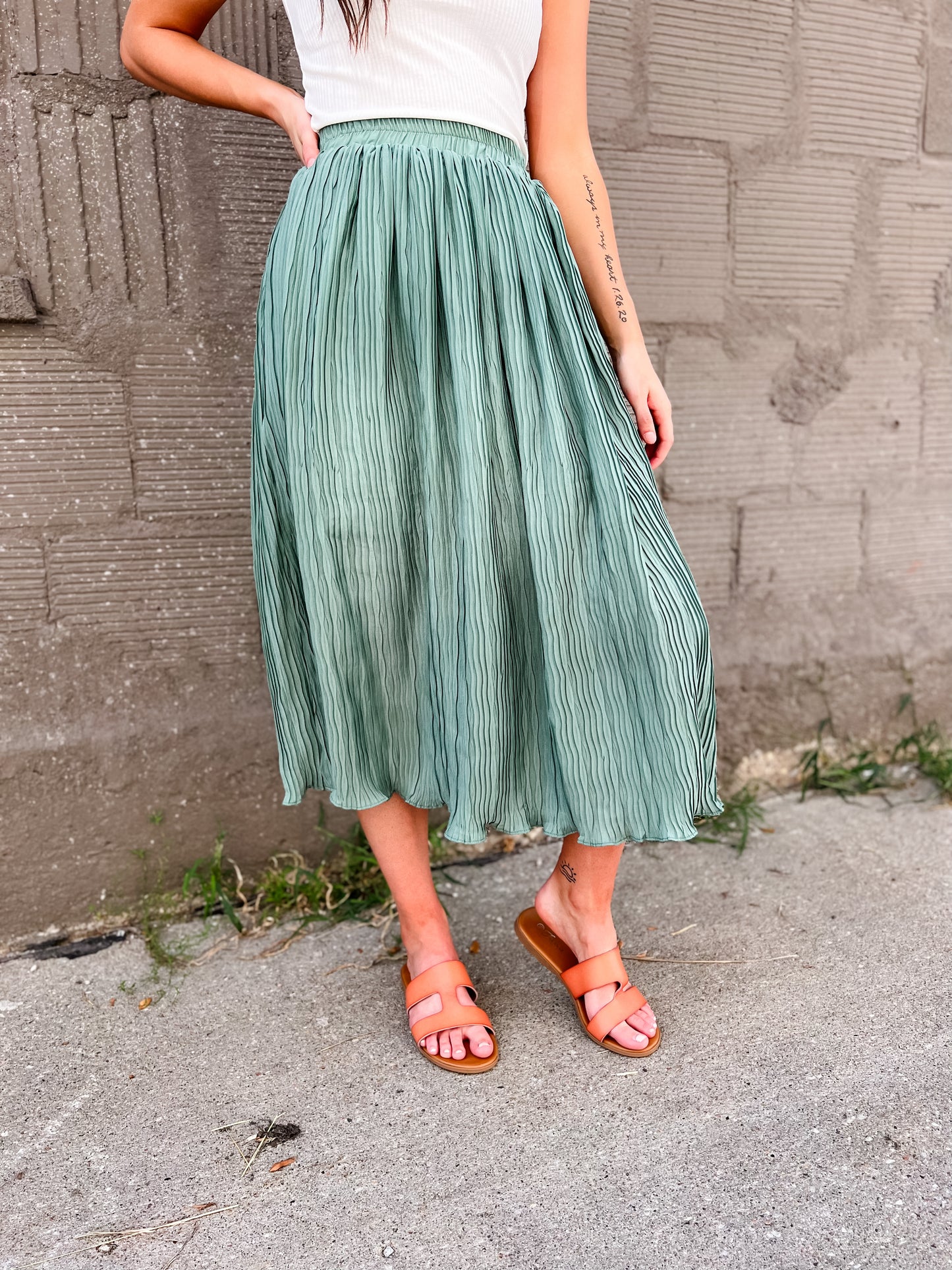 Camille Pleated Midi Skirt - Sage