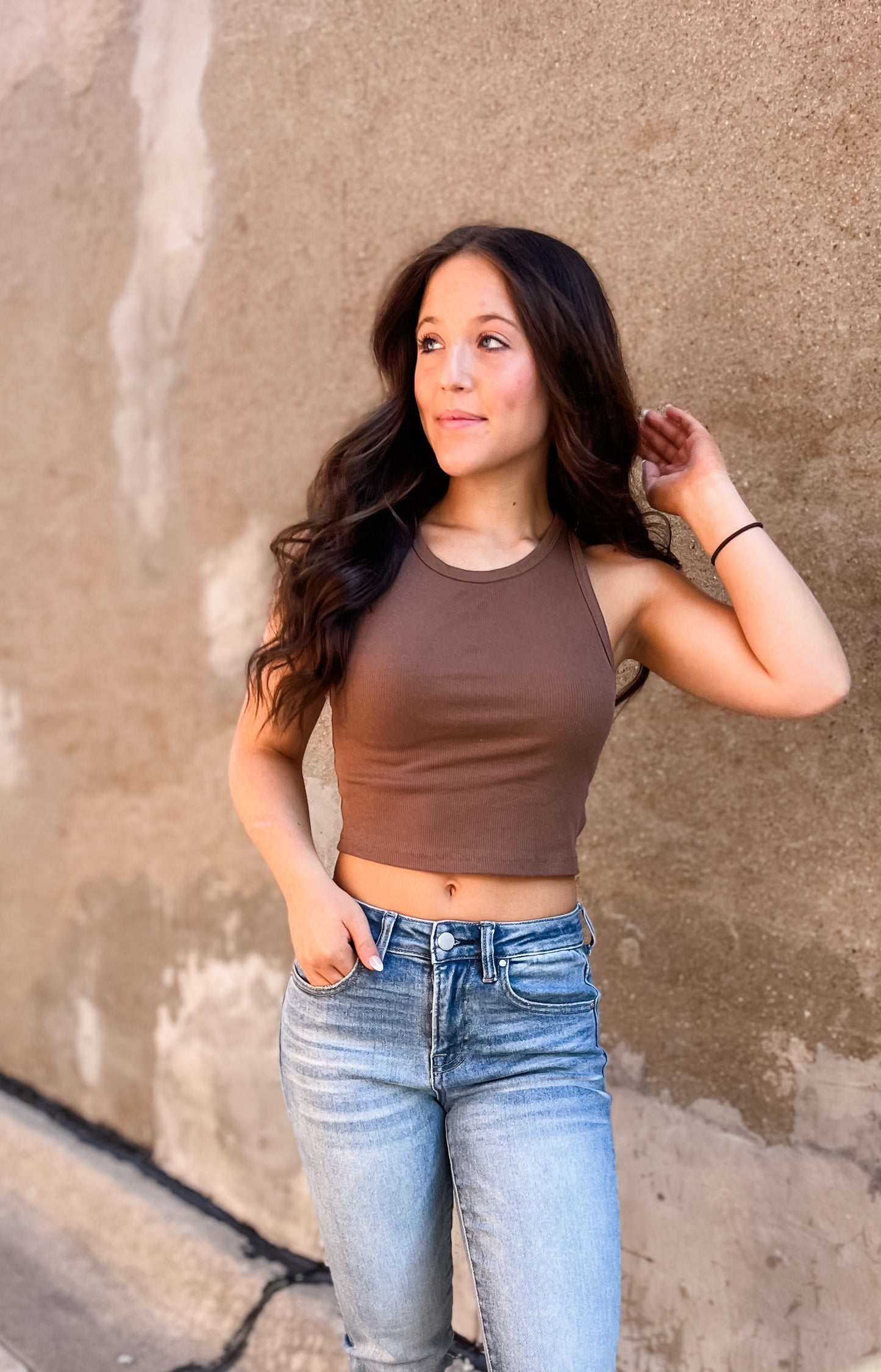 Kira Basic Crop - Espresso