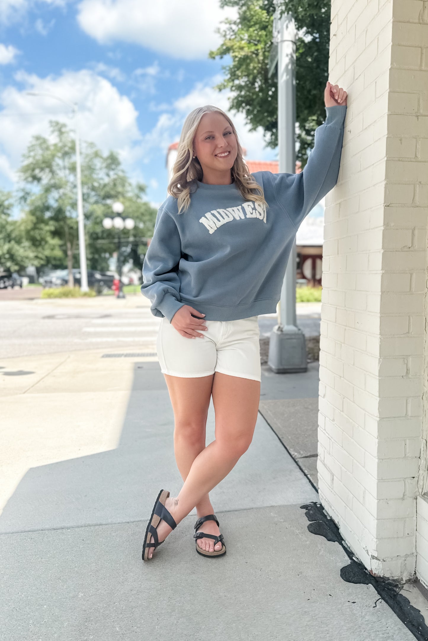 Chenille Midwest Crewneck - Dusty Blue