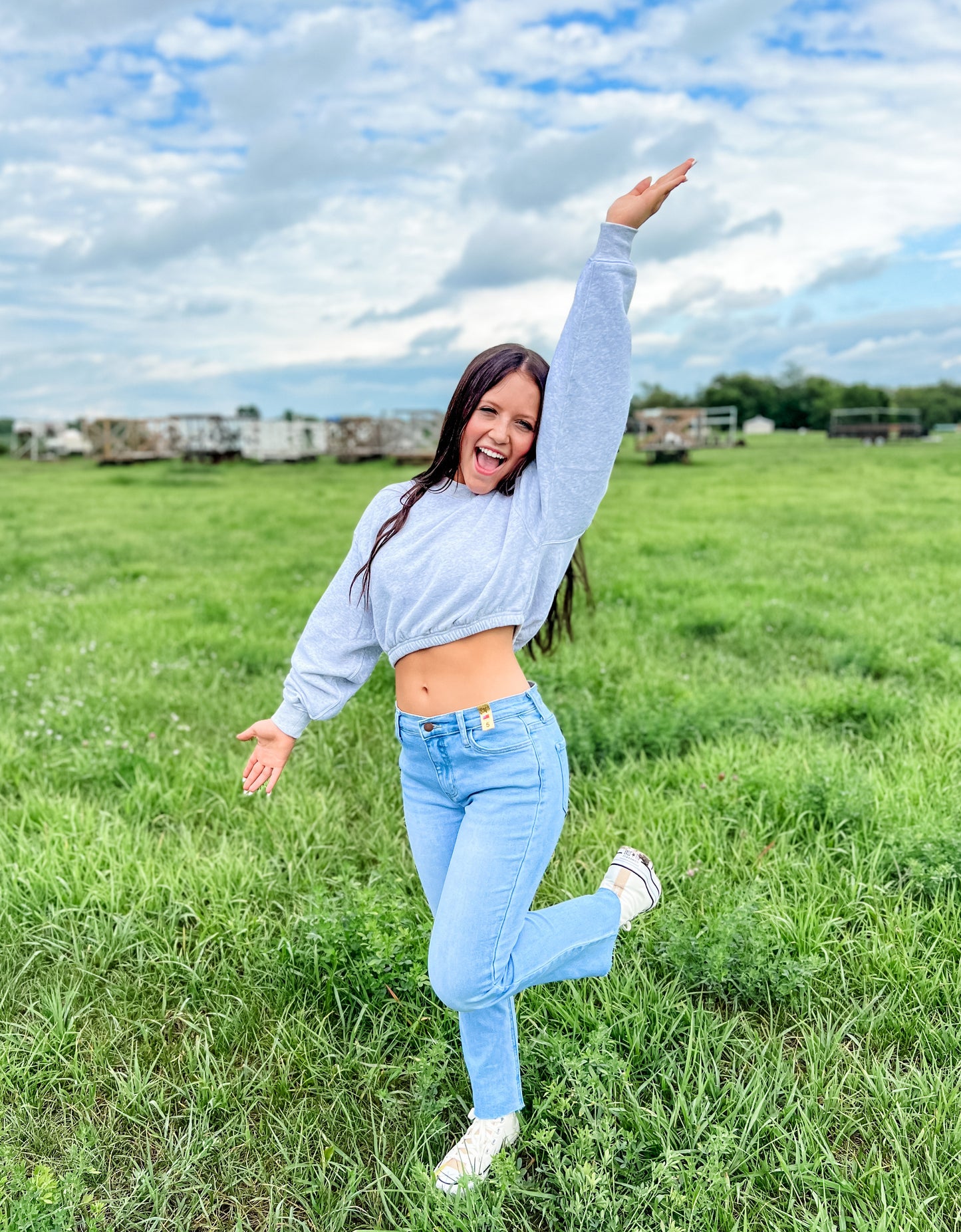 Miller Crop Cinch Crew - Heather Grey