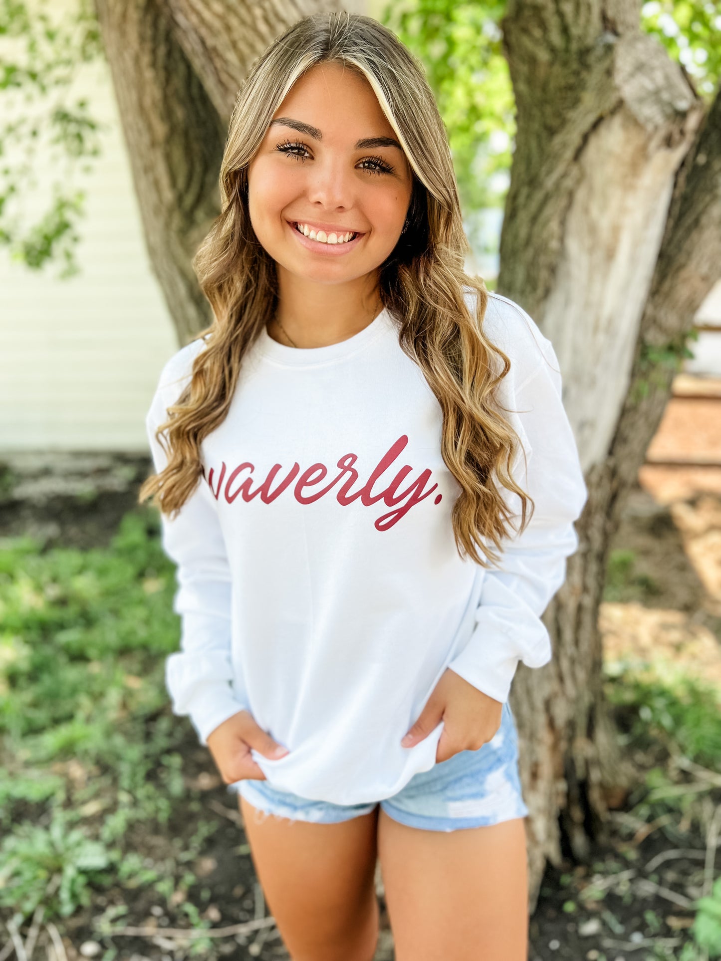 Waverly. Crew- White