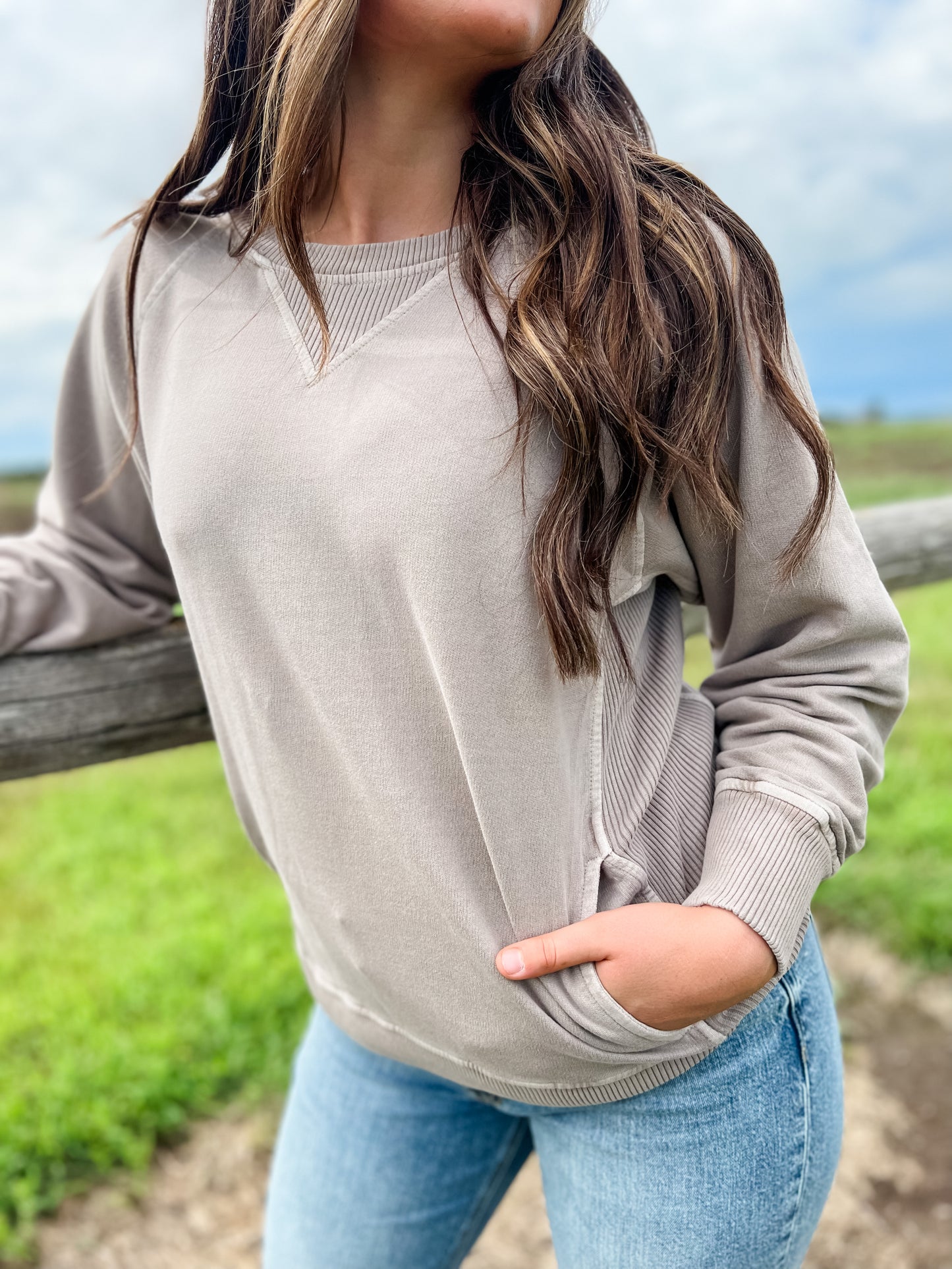 Tia Pocket Crew - Ash Mocha
