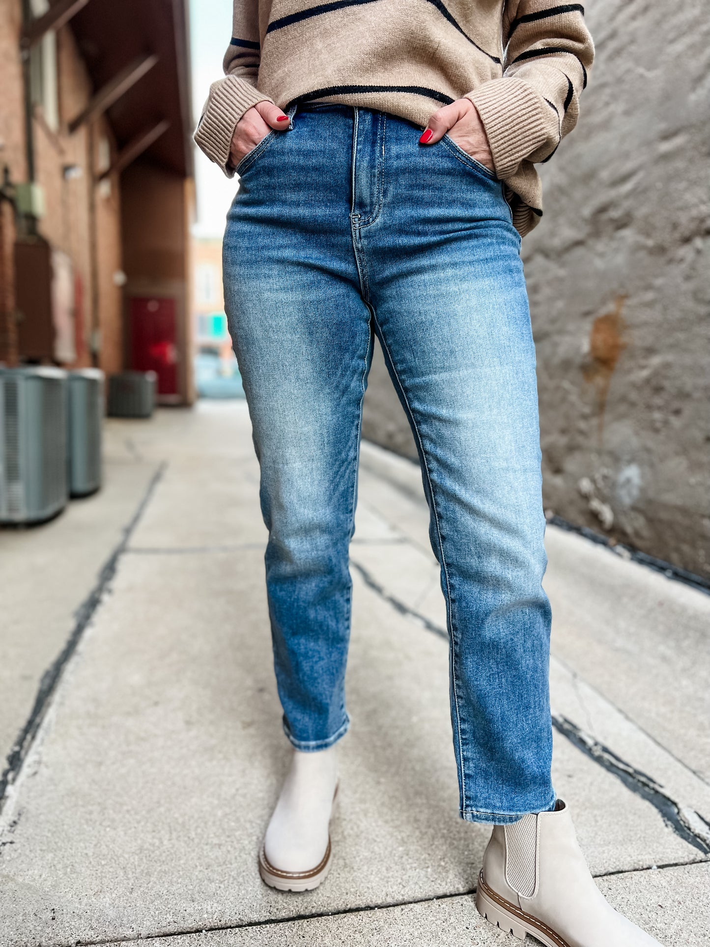 Josie Relaxed Straight Jeans