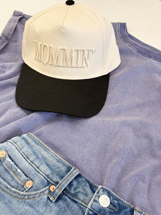 Mommin Embroidered Trucker Hat - Black/Tan