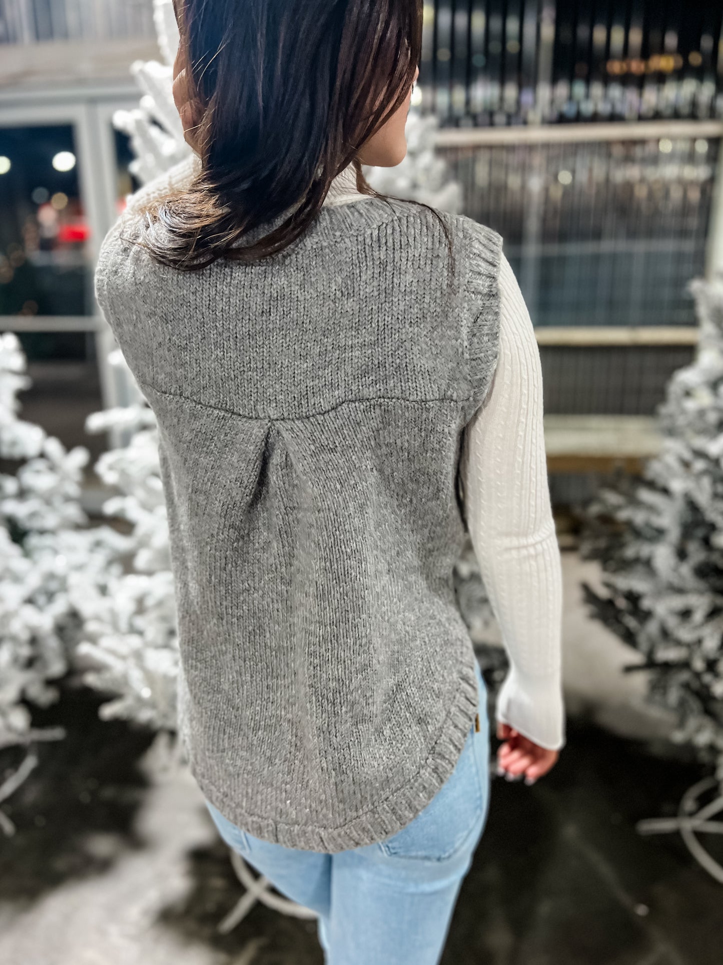 Belina Sleeveless Sweater - Grey