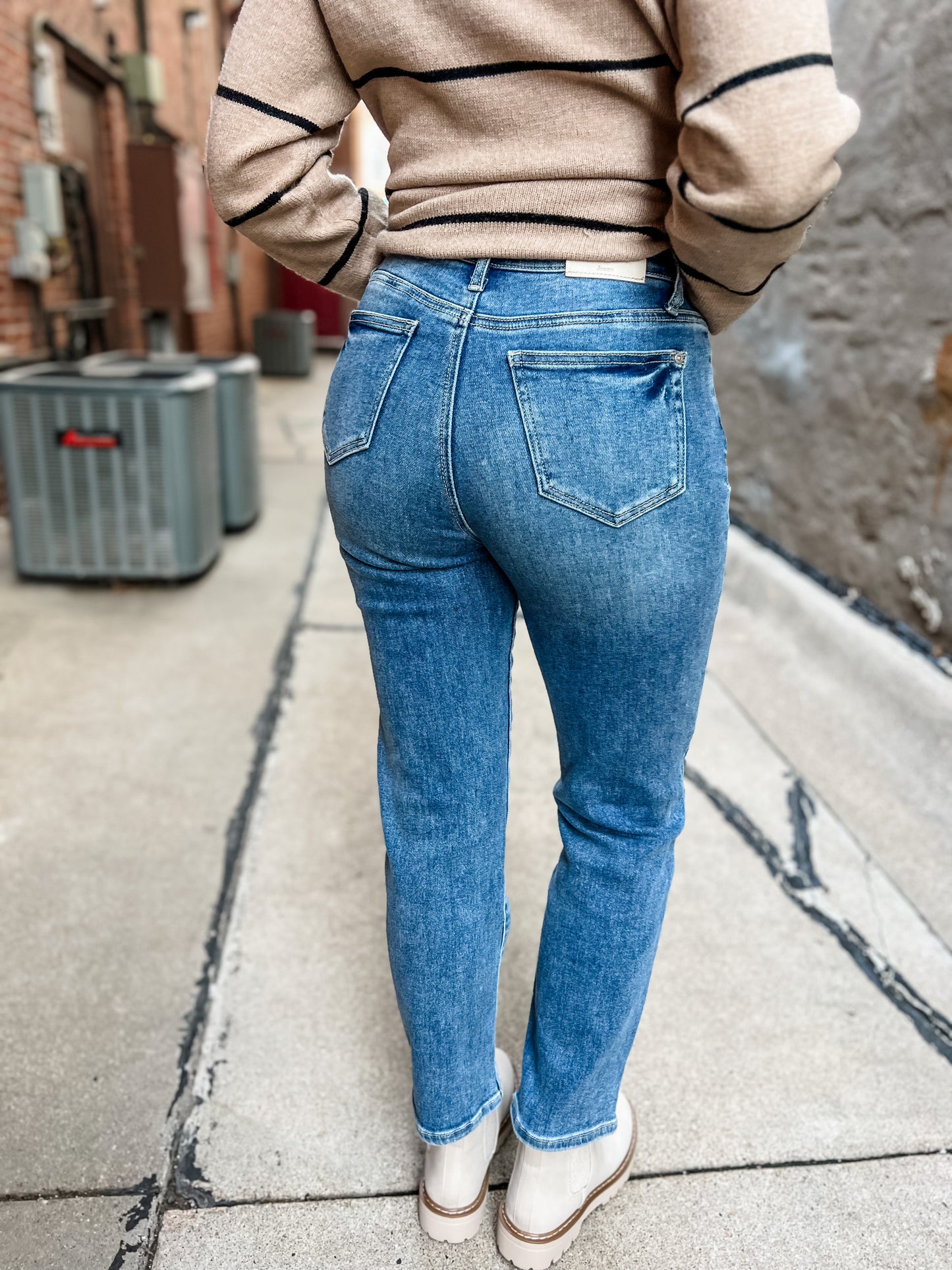 Josie Relaxed Straight Jeans