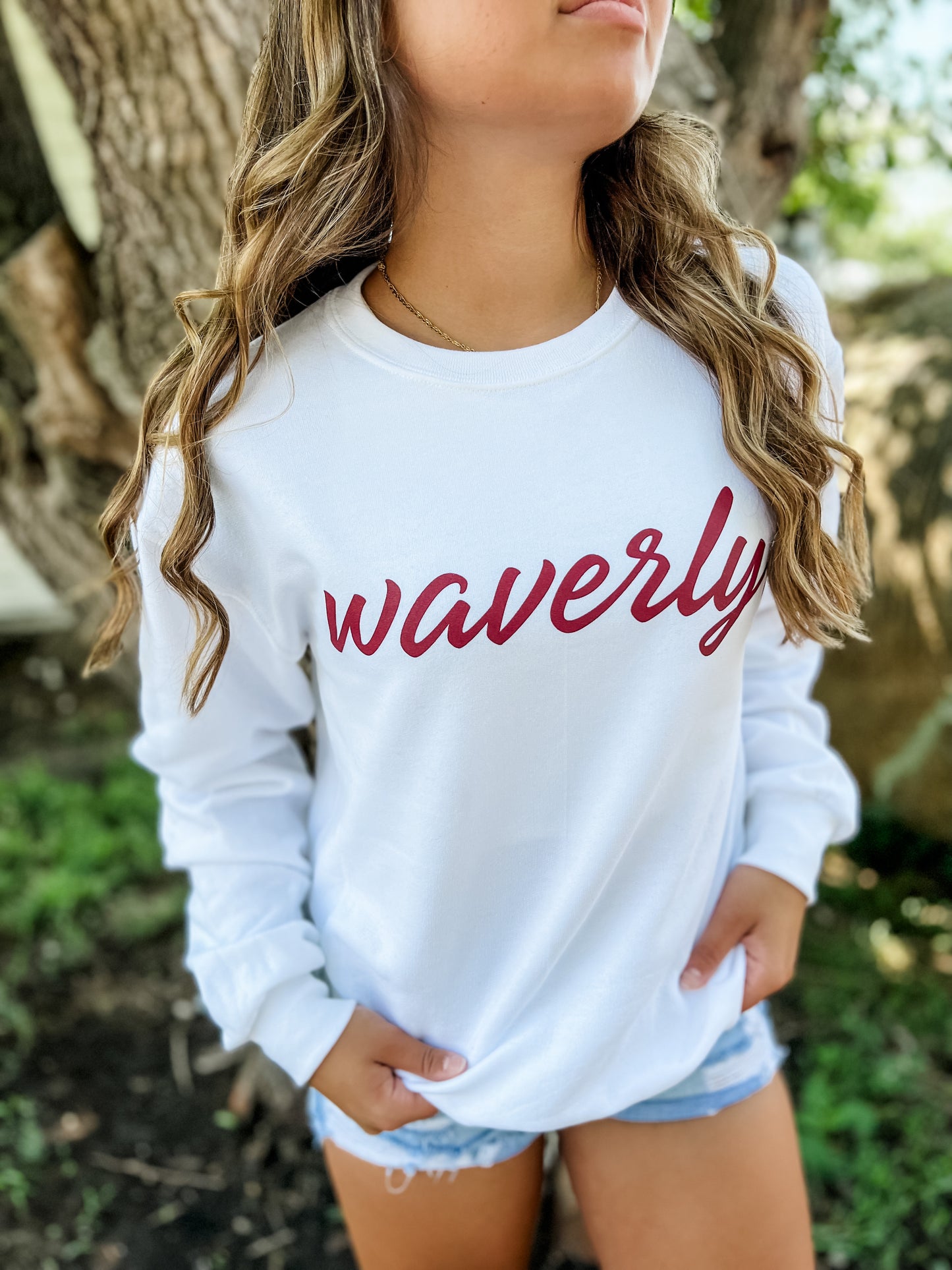 Waverly. Crew- White